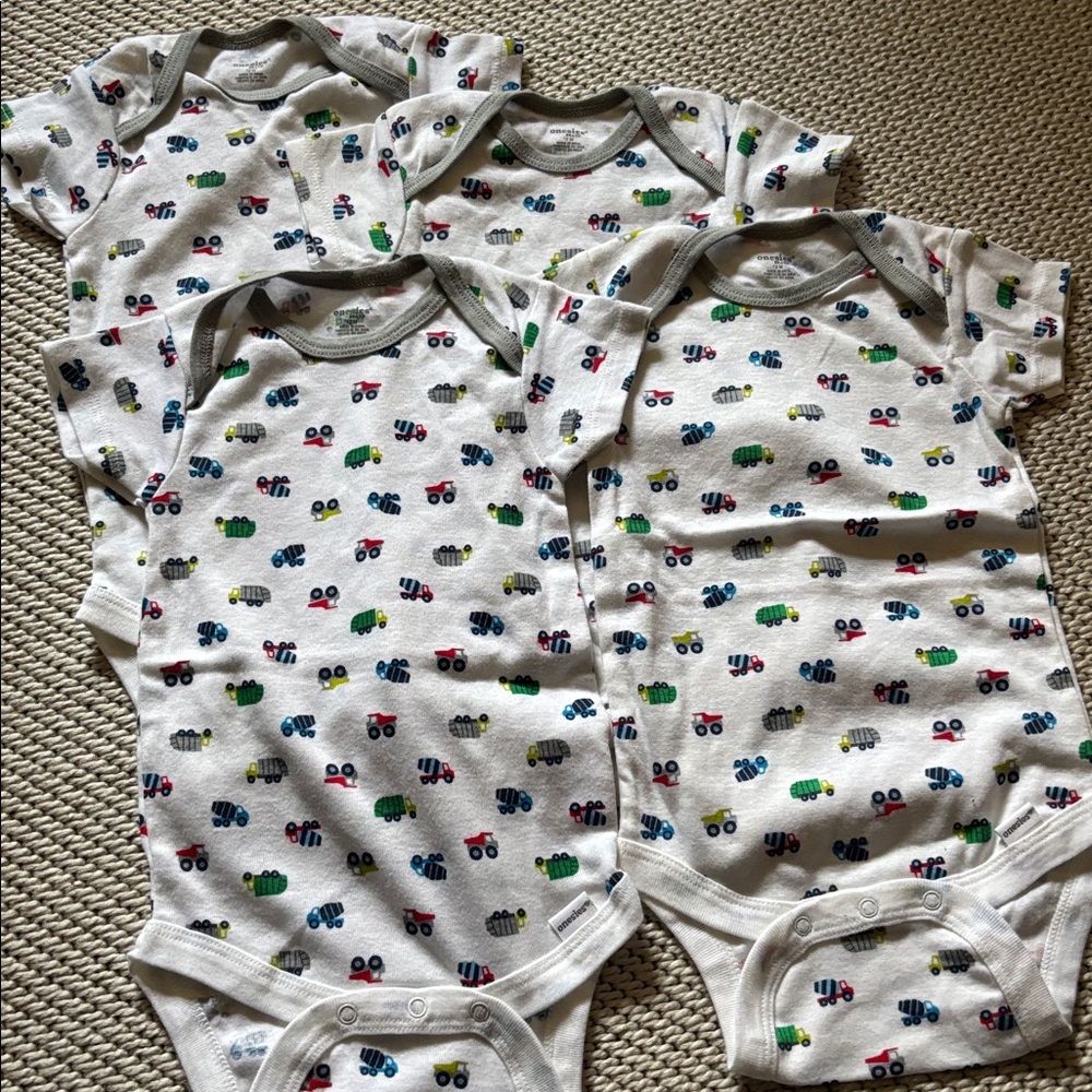 Onesies 4 infant boys new size 12 months cotton snaps